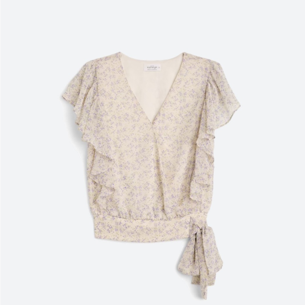Flutter sleeve blouse size XL